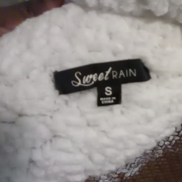 Jacket - Picture 7 of 7